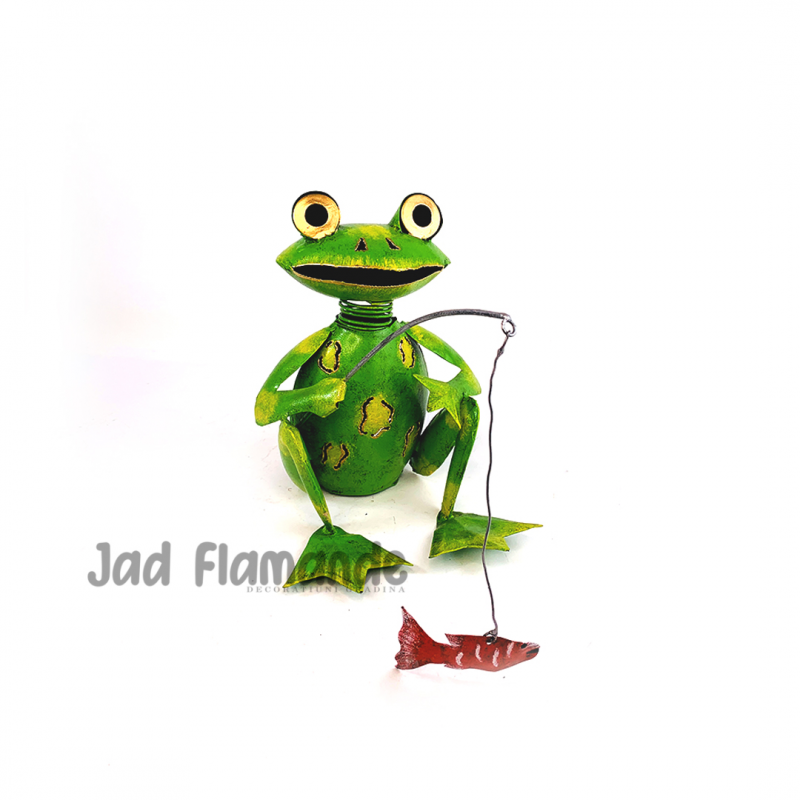 Decoratiune gradina-Broscoi la pescuit