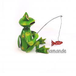 Figurina decorativa metalica de gradina Broscoi la pescuit